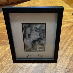 Black family picture frame with layered mat